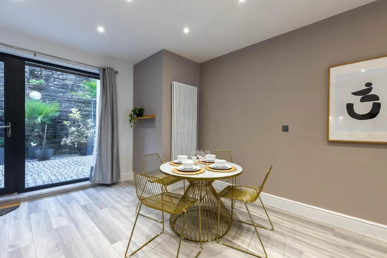 Luxury 1Br Seafront Apartment Cardiff United Kingdom